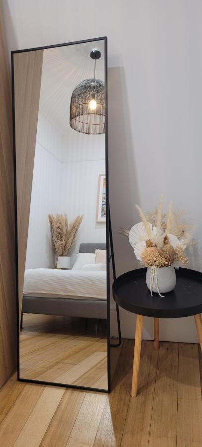 Boutique Beach House In The Heart Of St. Kilda Melbourne Exteriör bild